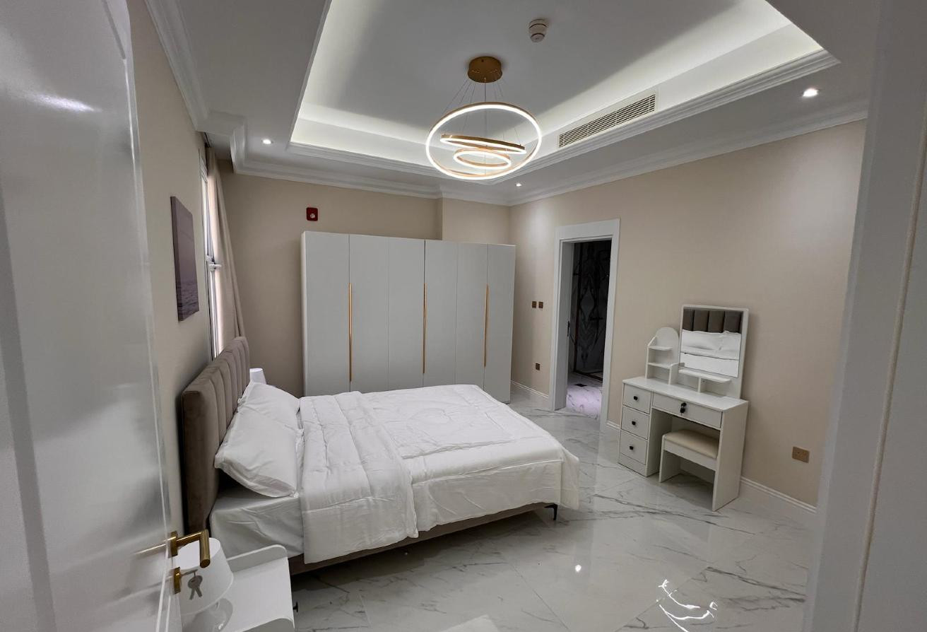 Luxury Brand New 2 BHK FF In Al Waab area - Apartment in West Walk