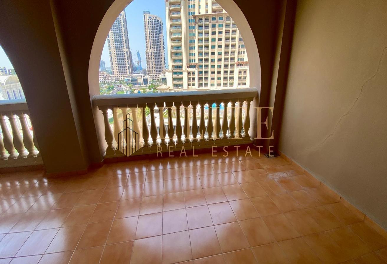 Full Balcony 3BHK Fully Furnished Big Balcony
