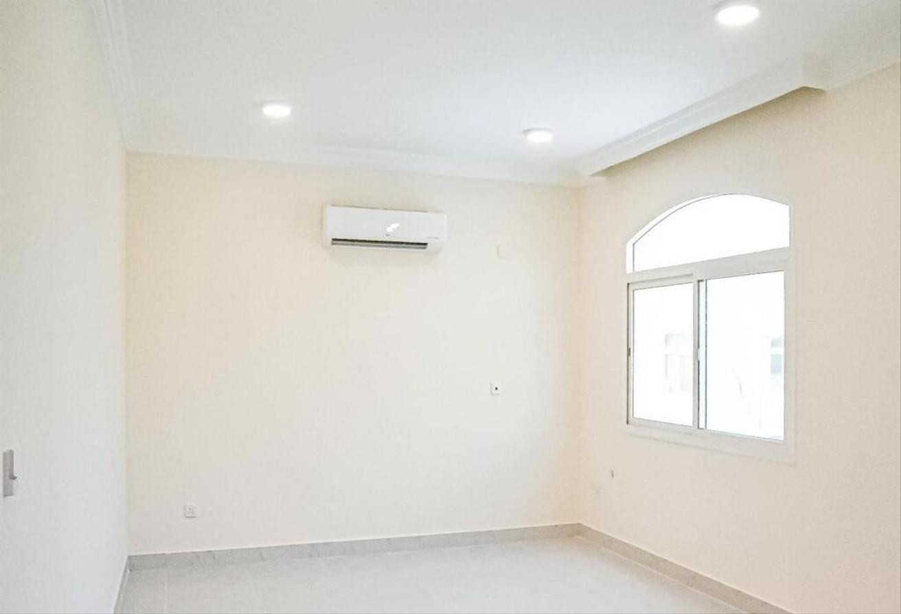 UF 2BHK COMP. APT+ALL FACILITIES-GHARAFA - Apartment in Souk Al gharaffa