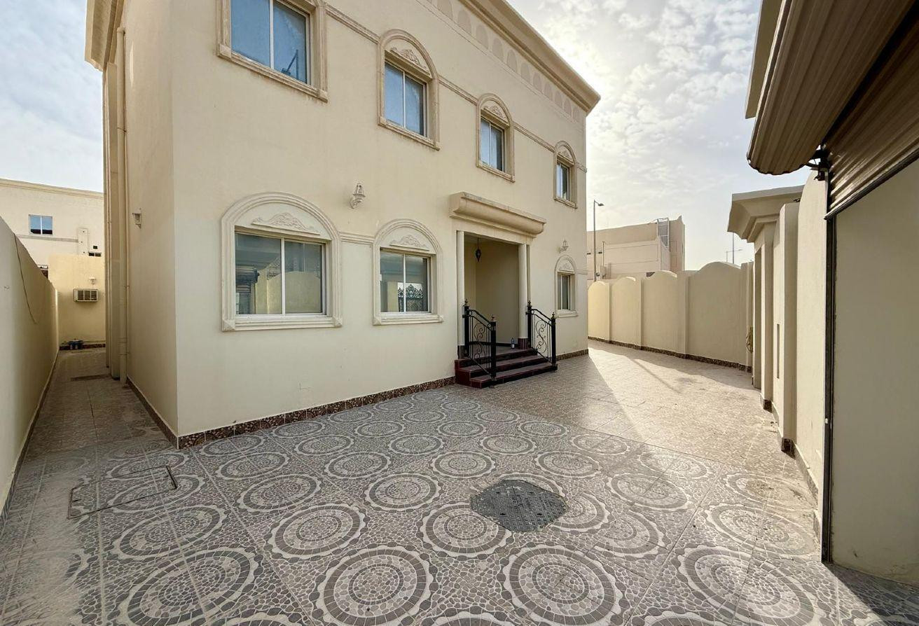 Spacious villa 6 Bedrooms Al Kheesa NO COMMISSION