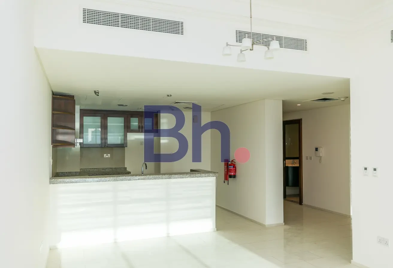 SEMI-FURNISHED | SPACIOUS 1BR IN VIVA BAHRIYA