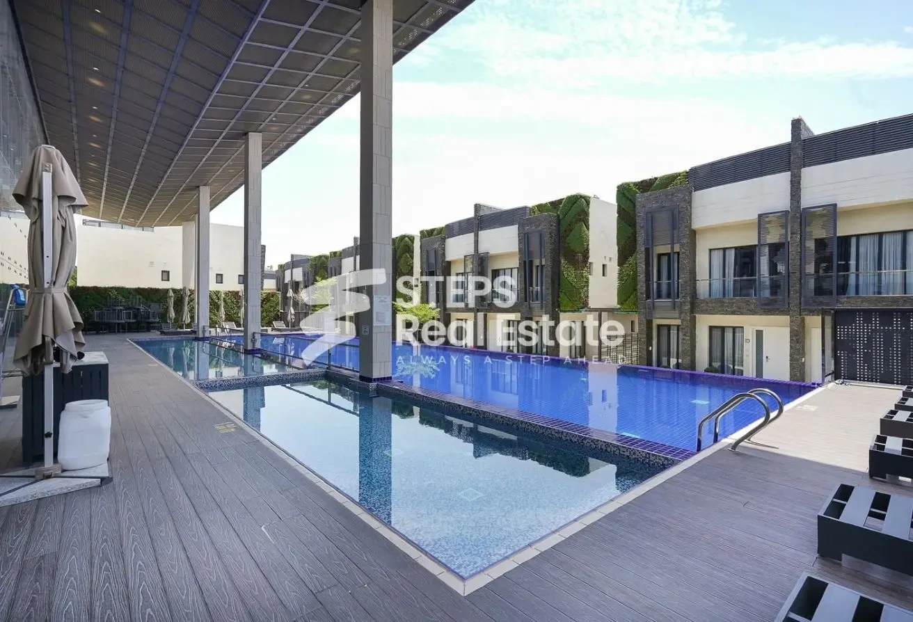 Luxury 5 Bedroom Villa for Rent in Umm Al Amad - Compound Villa in Umm Al Amad