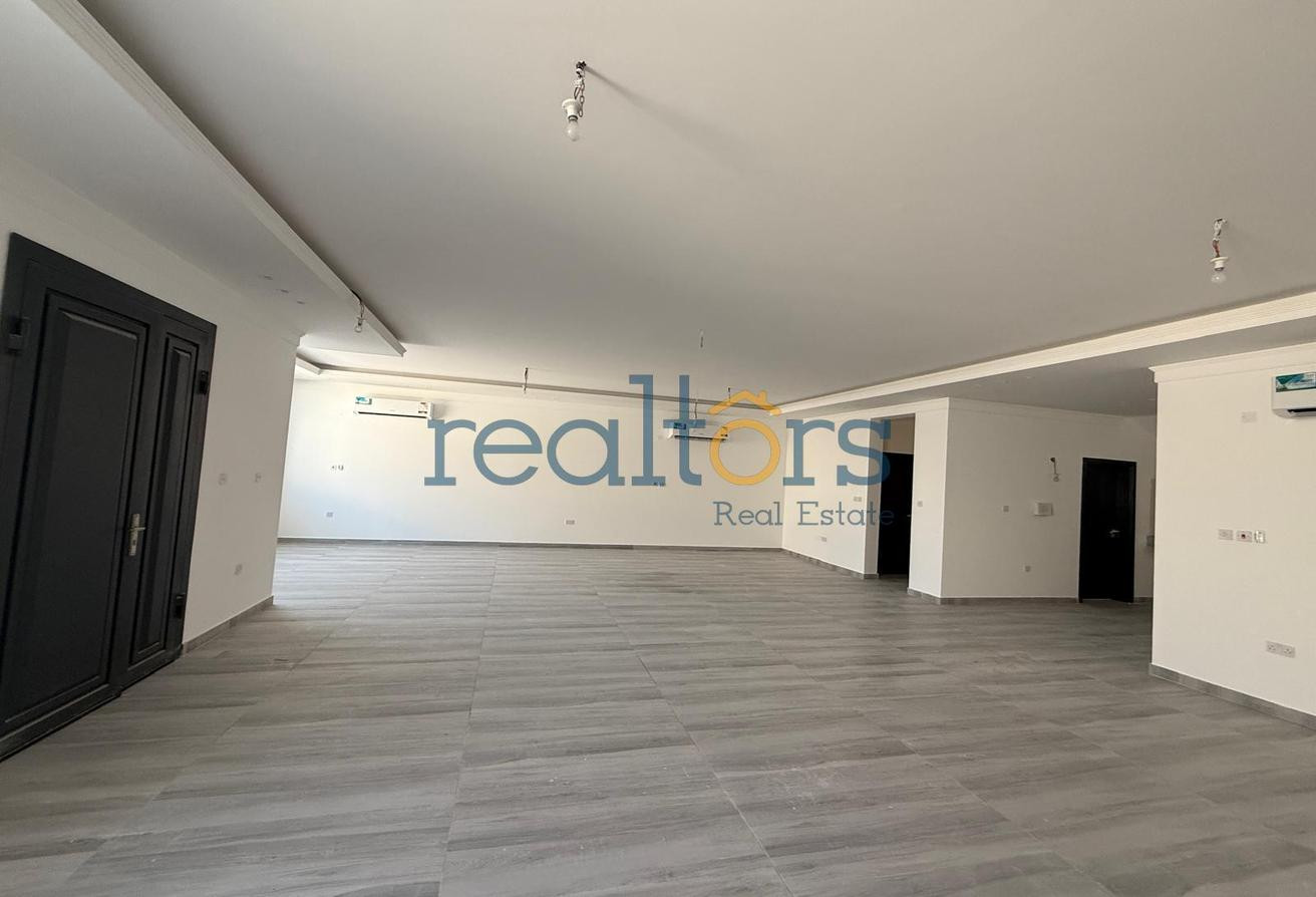 AMZ PRICE BRAND NEW STAND ALONE VILLA 7 PLUS MAID - Villa in Al Thumama