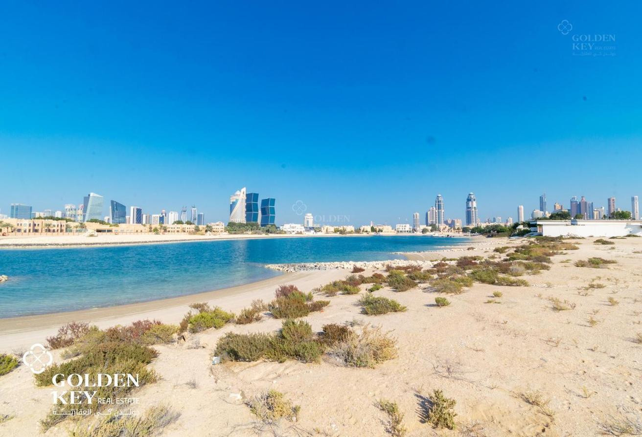 Premium Plot | Next to the beach | West Bay Lagoon - Plot in South Gate