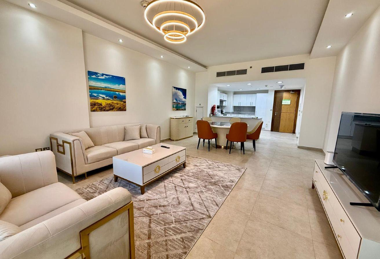 spacious apartment / full sea view / one bedroom