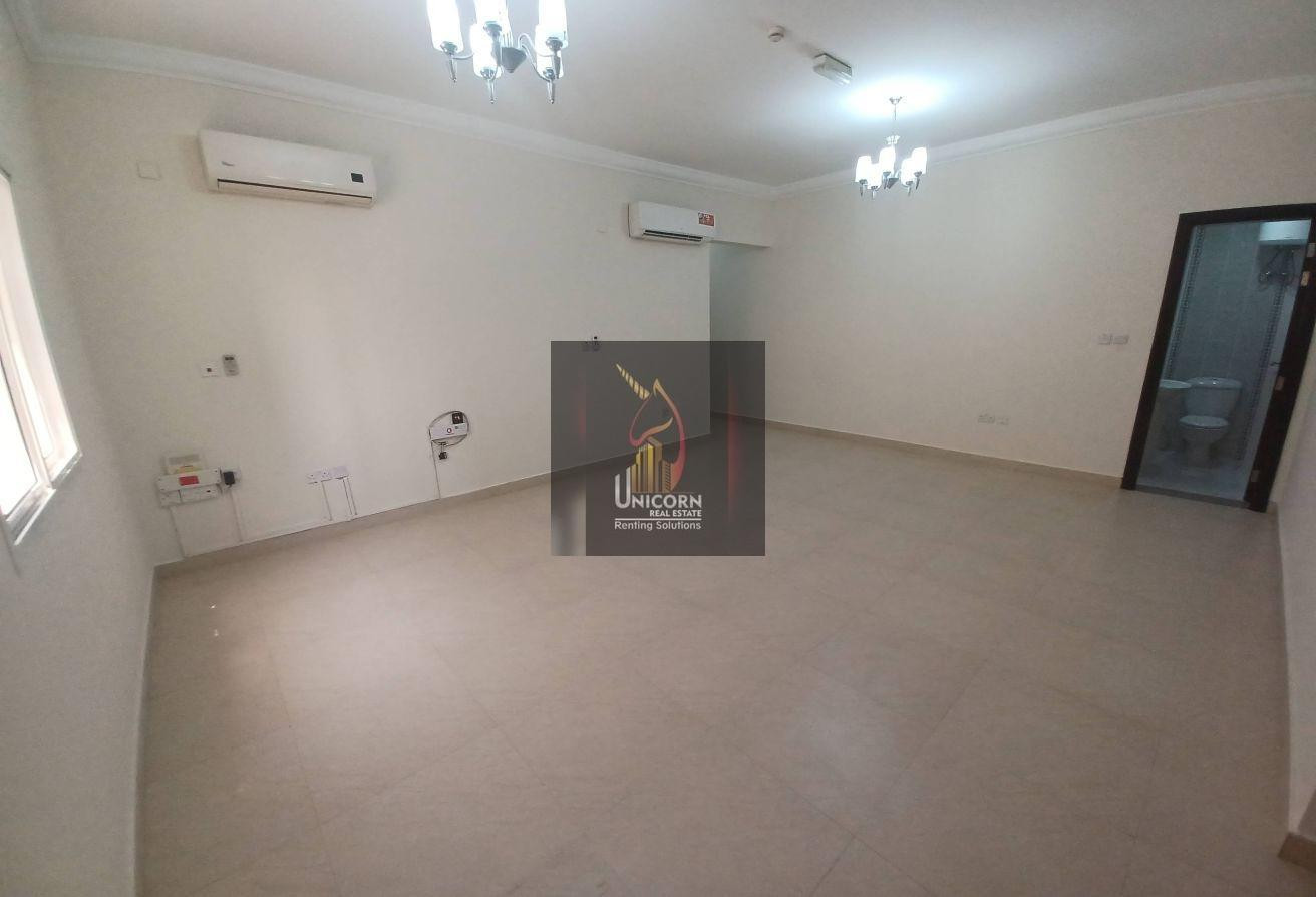 Spacious 2BHK Apartment available in Bin Mahmood - Apartment in Anas Street