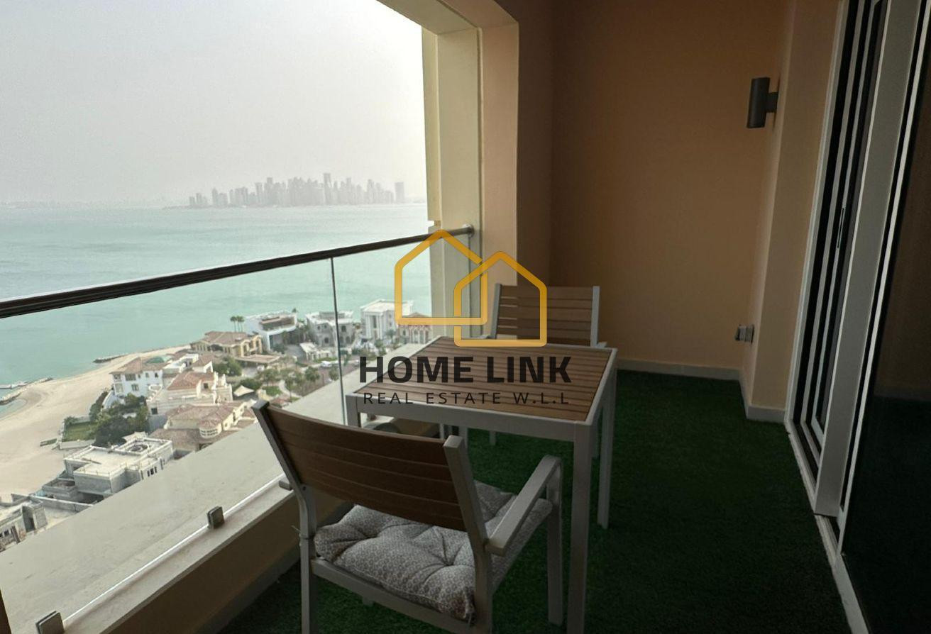 SPACIOUS | 1 BEDROOM | SF | BEACH ACCESS