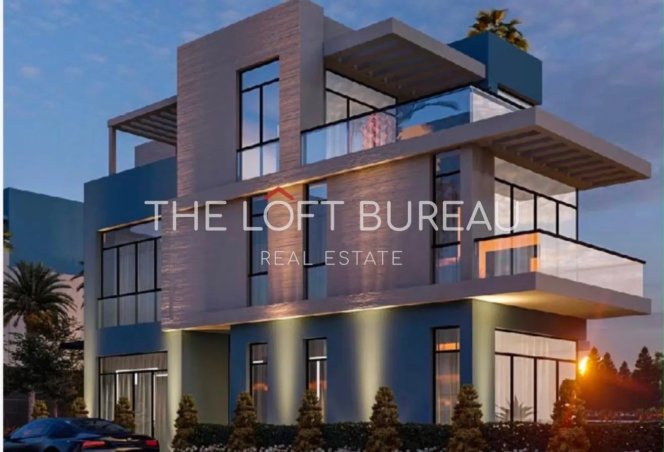 5BR | FF | Semi-Attached Villa | Payment Plan