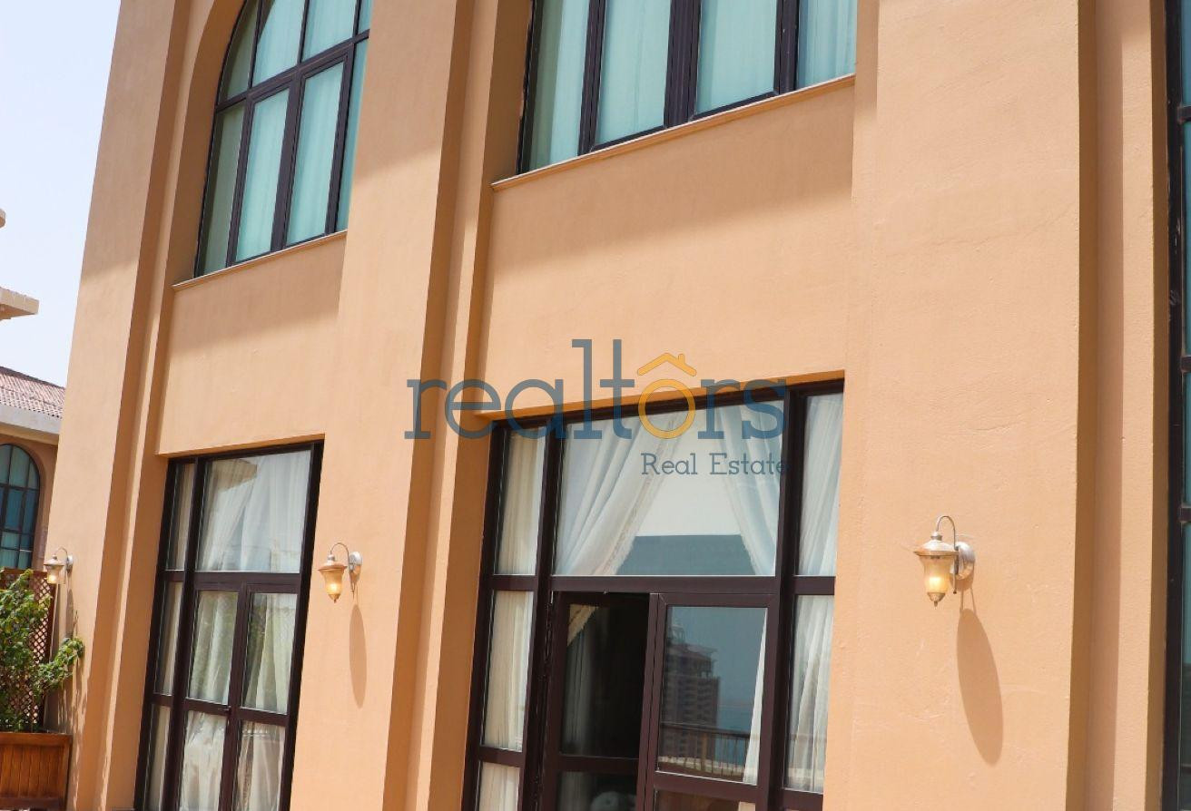 Luxury 5BR + Maid Penthouse | Marina | Rented - Apartment in East Porto Drive