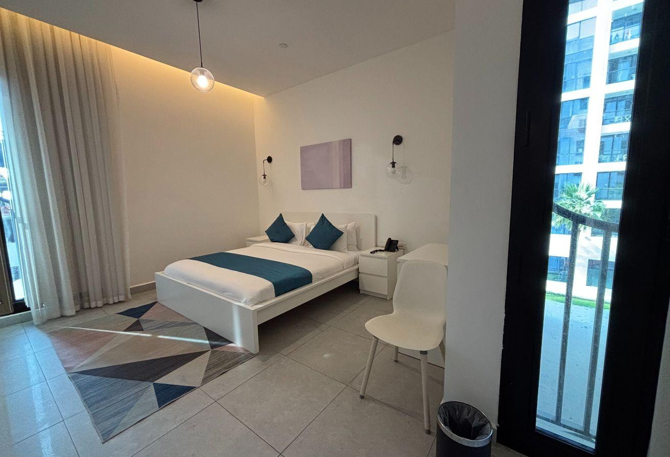 Exclusive Offer – Fully Furnished 1BHK Hotel Apart