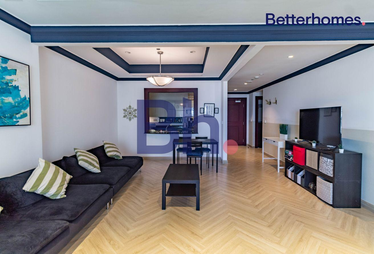 MODERN | 1 BEDROOM PLUS OFFICE | PRIME LOCATION - Apartment in West Porto Drive