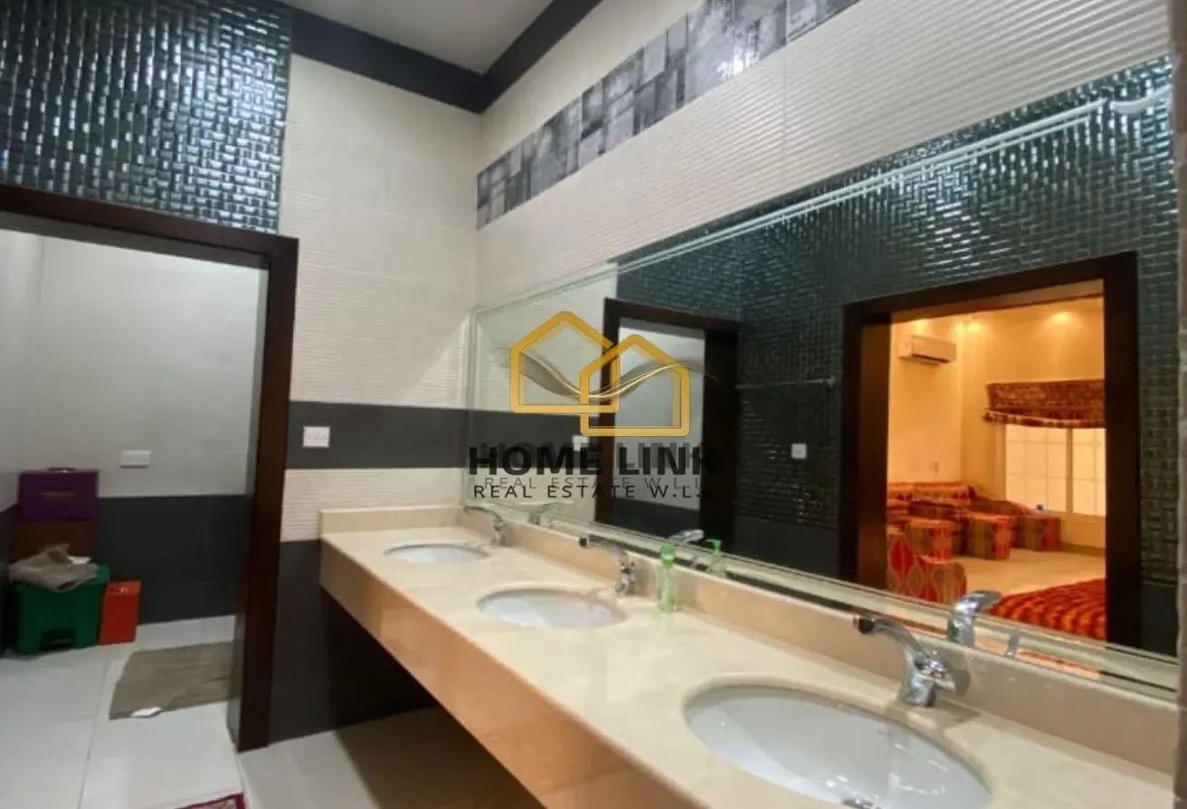 Luxurious Villas 7BR in Al Khreteyat - Apartment in Al Kharaitiyat