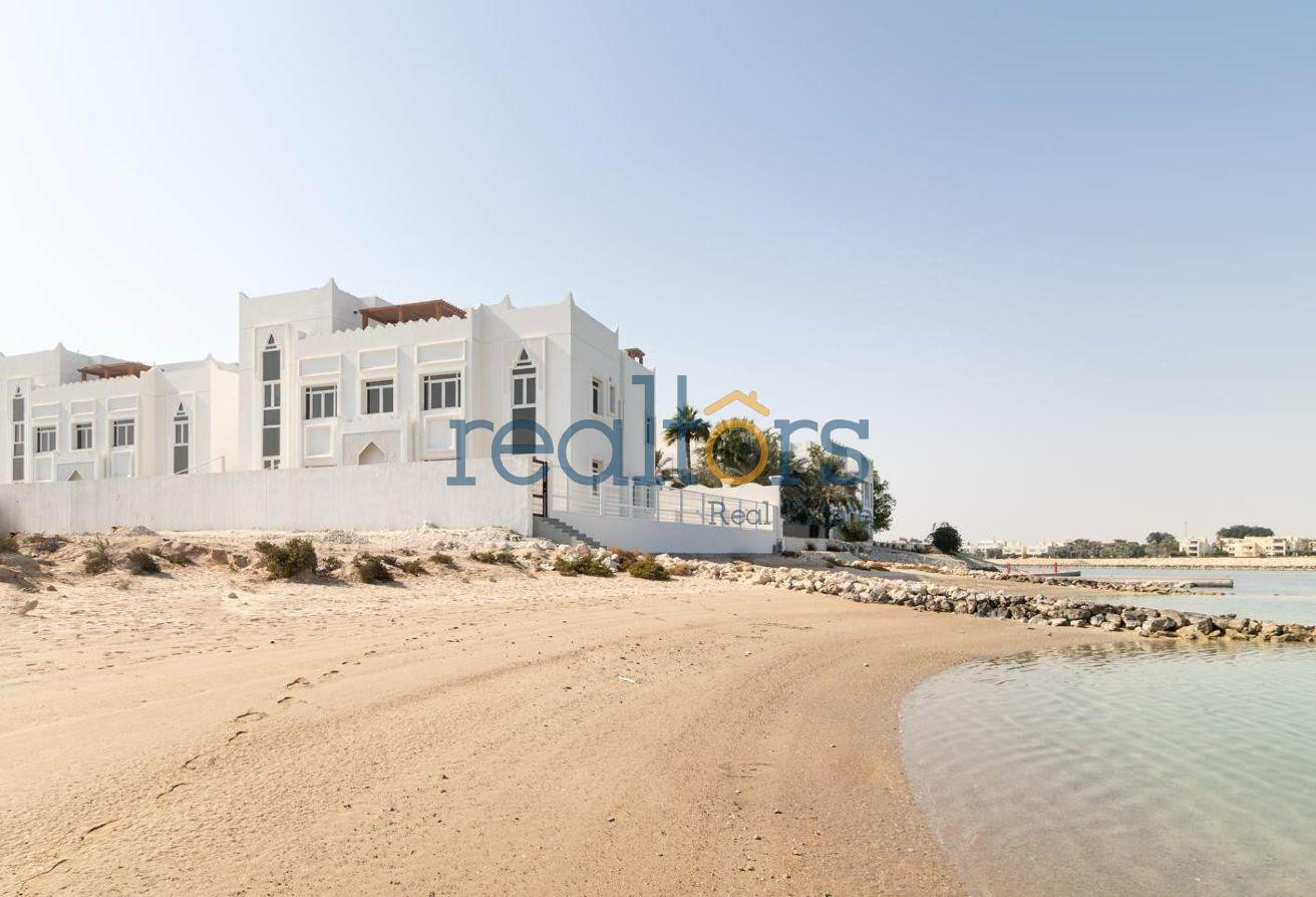 Luxury 6-Bed Villa with Maid &amp; Driver Room - Villa in West Bay Lagoon