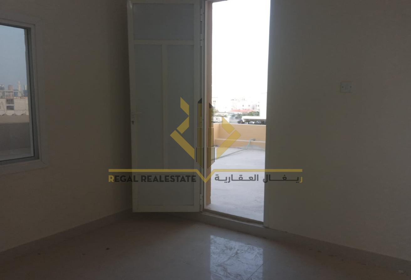 Fully Furnished studio in Merkhya Pent house 1900 - Apartment in Al Markhiya Street