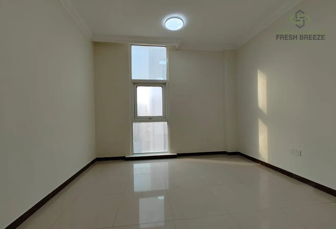 2BHK UnFurnished With Amenities Ideal For Families - Apartment in Thabit Bin Zaid Street