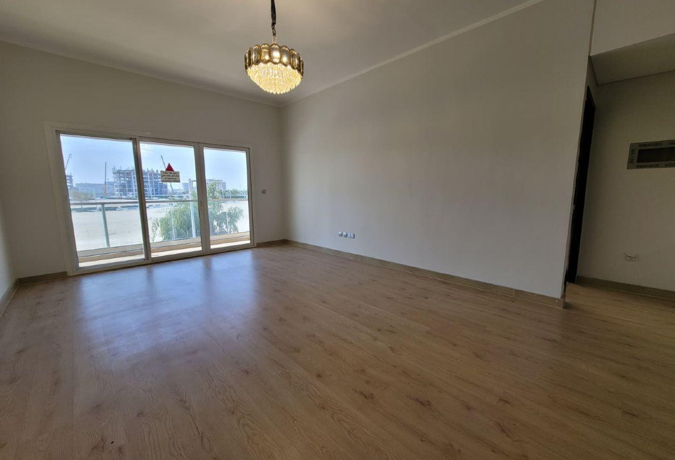 3- BEDROOMS APARTMENT SF WITH BALCONY IN LUSAIL !