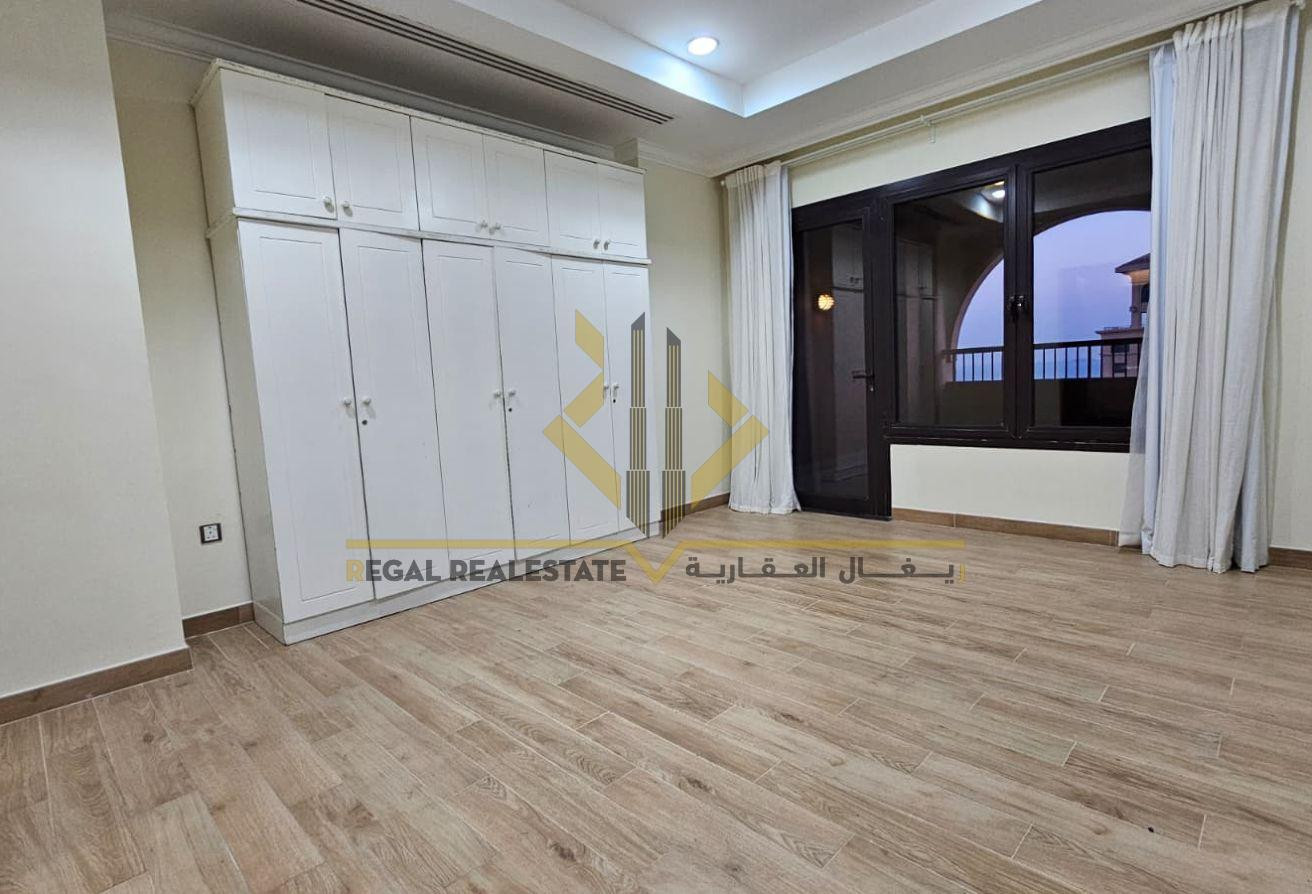 Luxurious 2-Bedroom Apartment in Porto Arabia