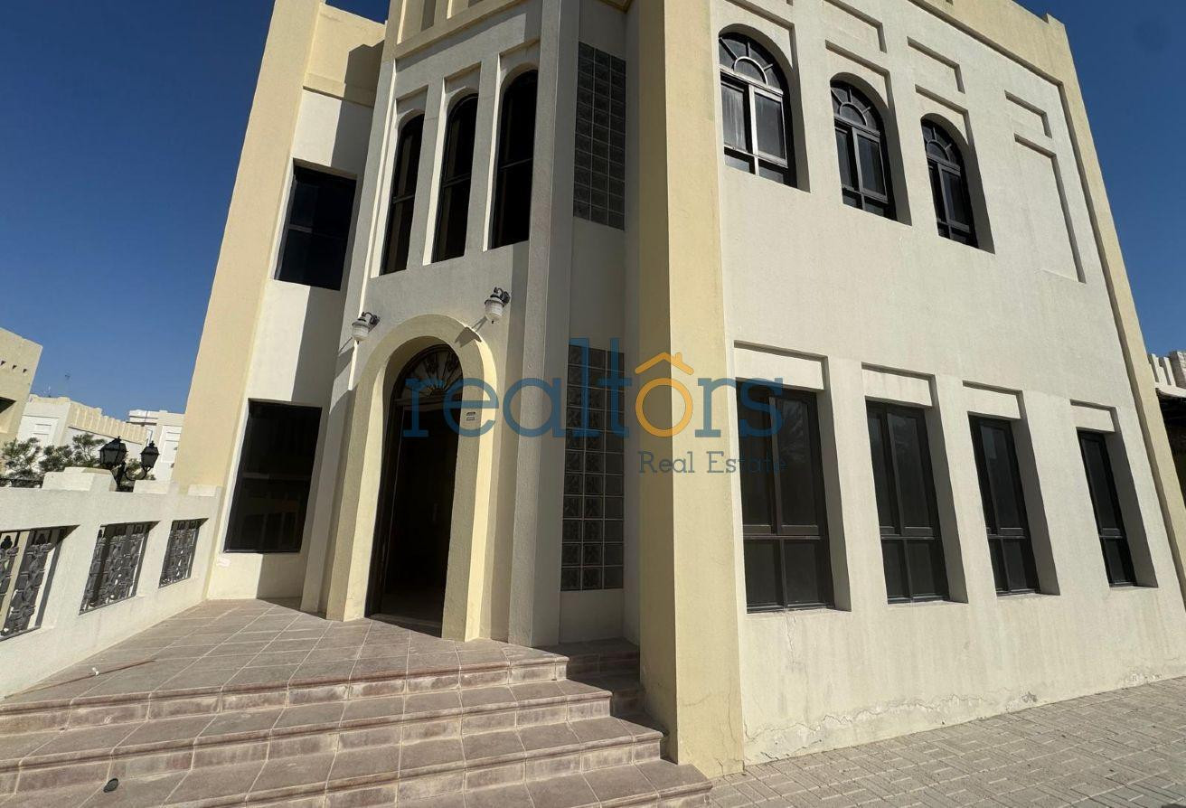 Fabulous 4BR + Maid Villa Compound | No Commission - Compound Villa in Bin Omran 35