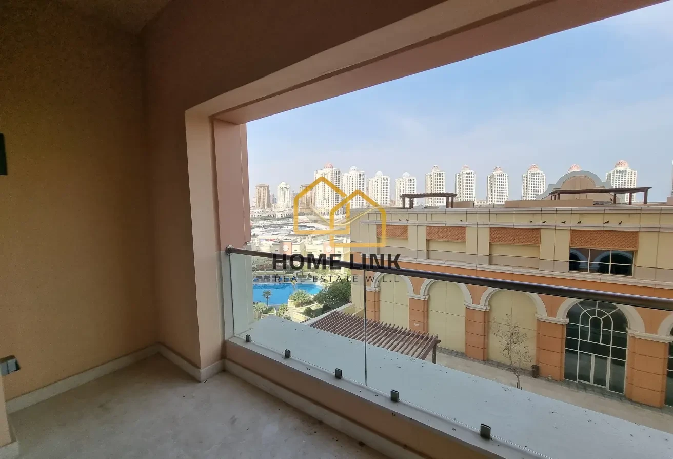 LUXURY|FULLY FURNISHED 3BHK APARTMENT| MAID ROOM - Townhouse in Viva Bahriya