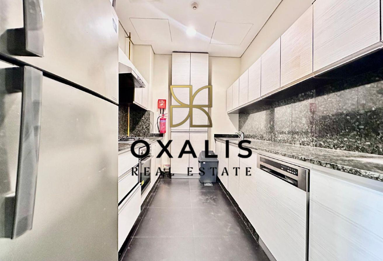 Sea View | Amazing 2 bhk Apartment | Bills Free - Apartment in Marina Residences 195