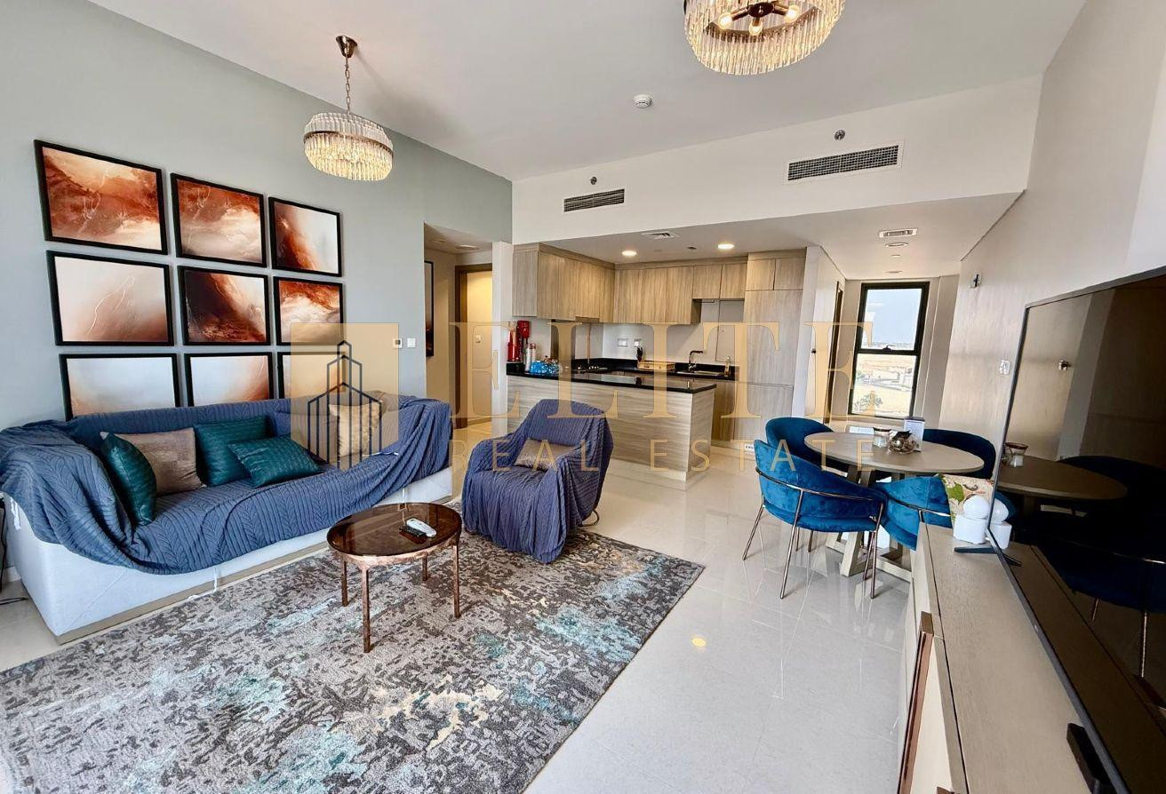 Urban Living | High Floor | Bills included