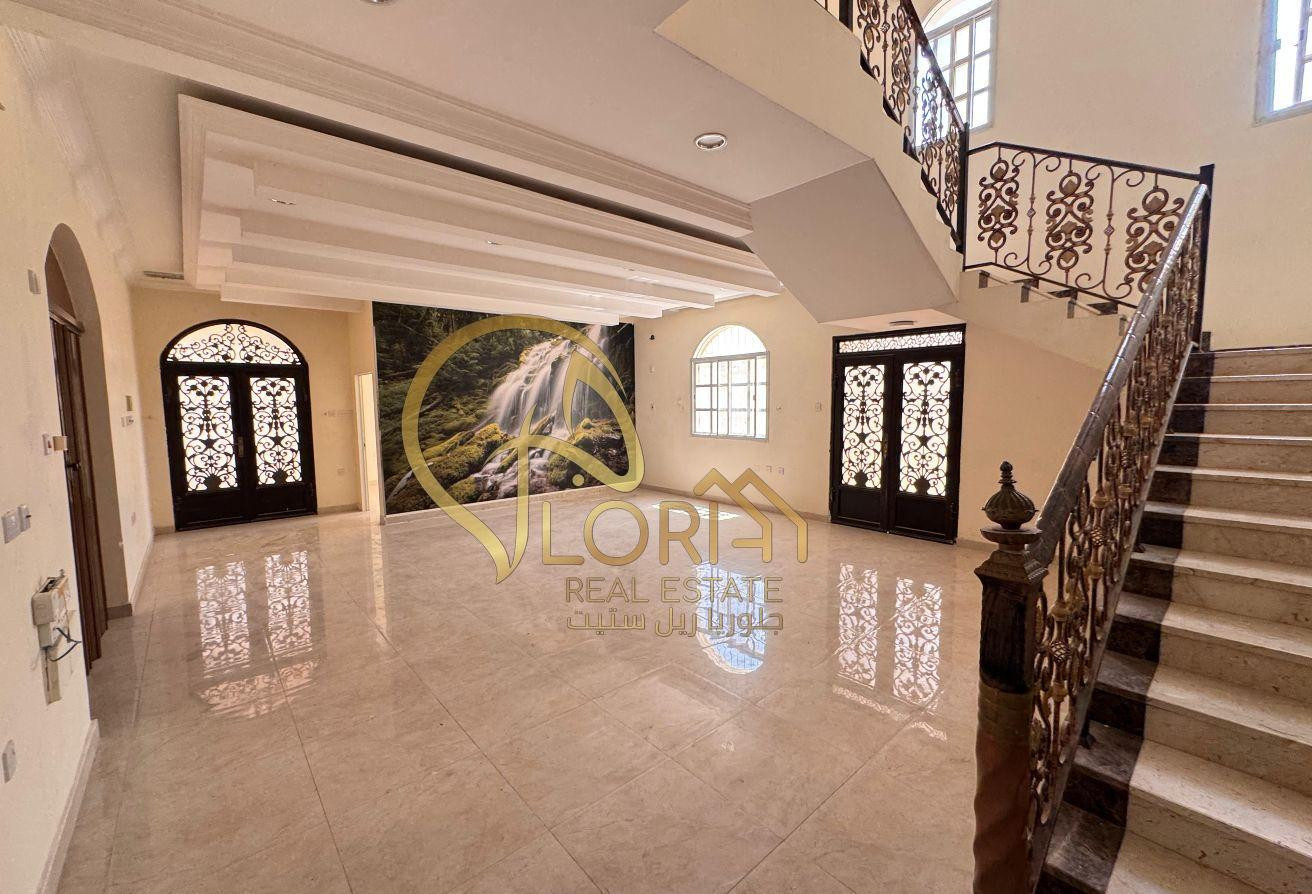 Elegant Family Villa in Prime Onaiza Location|4.9M - Villa in Onaiza Street