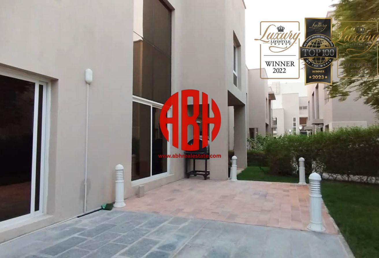 EXCLUSIVE 4BDR VILLA FURNISHED | PREMIUM AMENITIES - Compound Villa in Doha