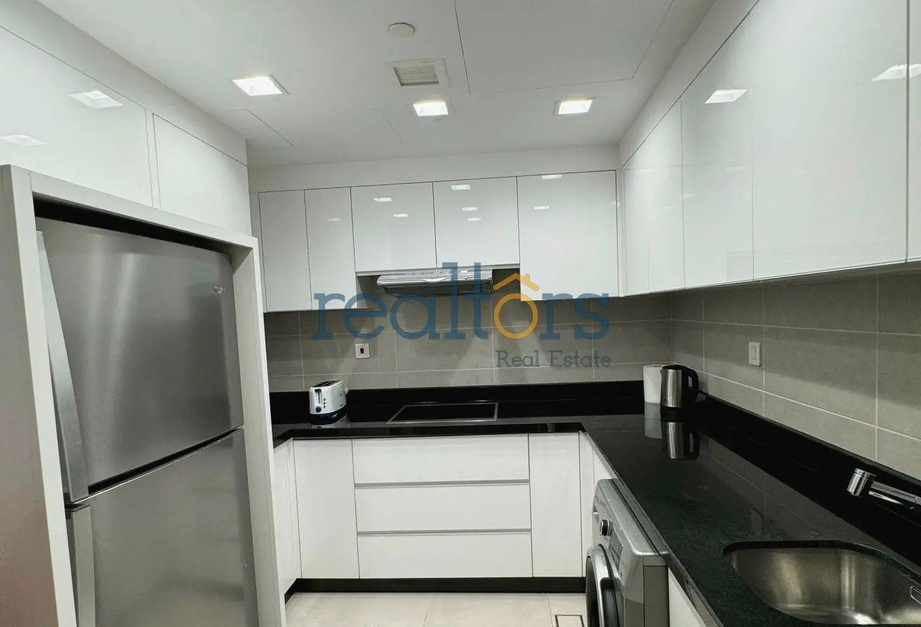 All bills included | FF | Studio| West Bay |6.5K