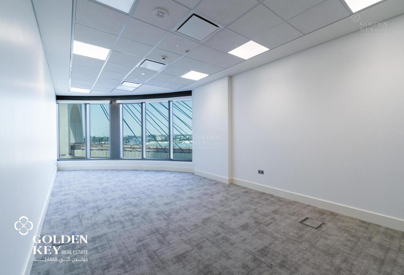 Prestigious Office | Fully Furnished | The Pearl
