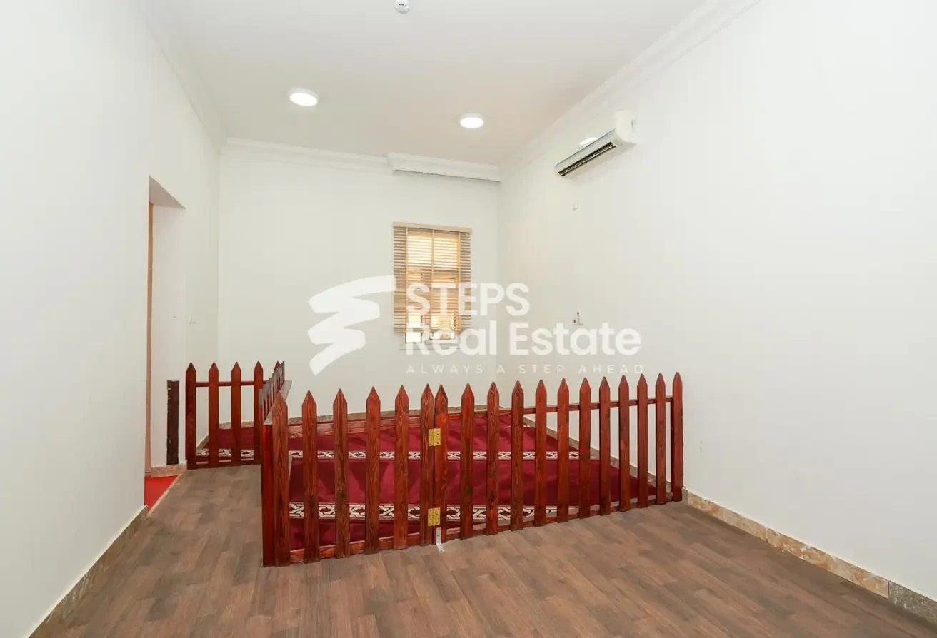 Villa Suitable for Kindergarten School in Gharafa - Villa in Al Hanaa Street