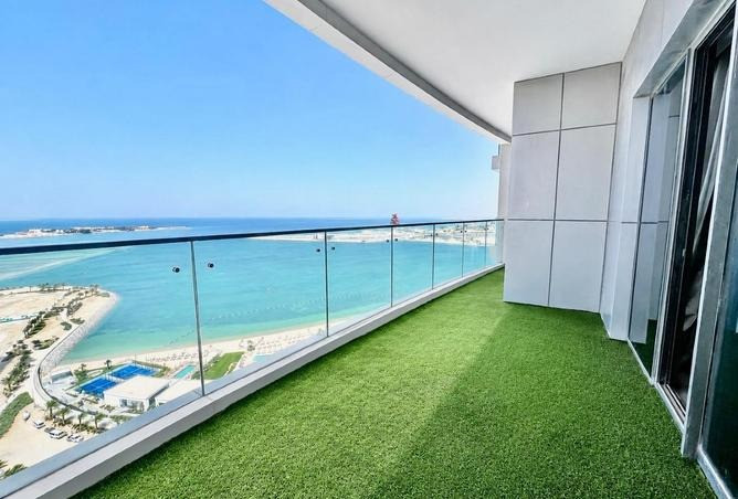 LUXURY 2 BHK FURNISHED APARTMENT SEA VIEW