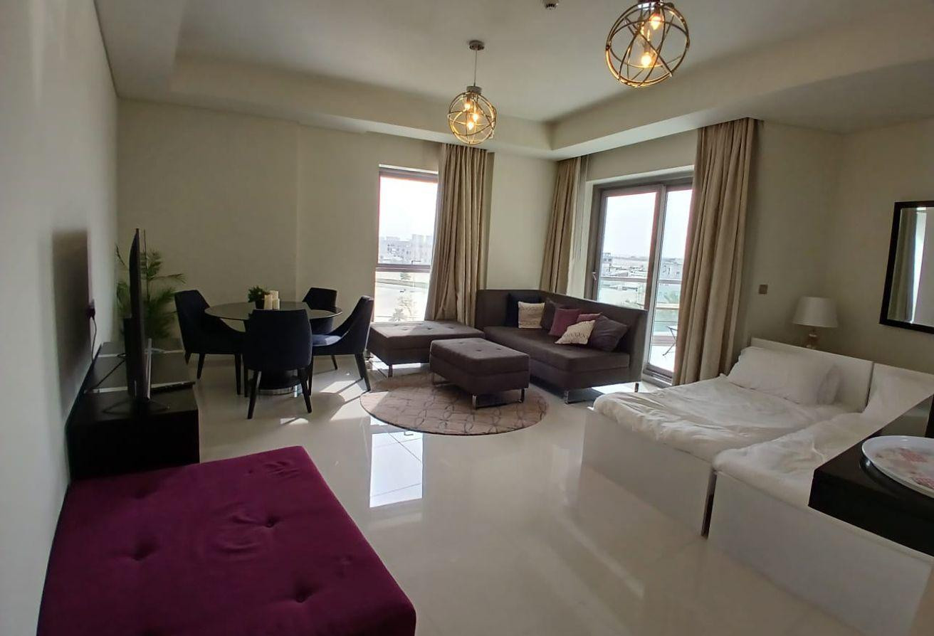 Free internet / all bills included/ prime location - Apartment in Burj DAMAC Waterfront
