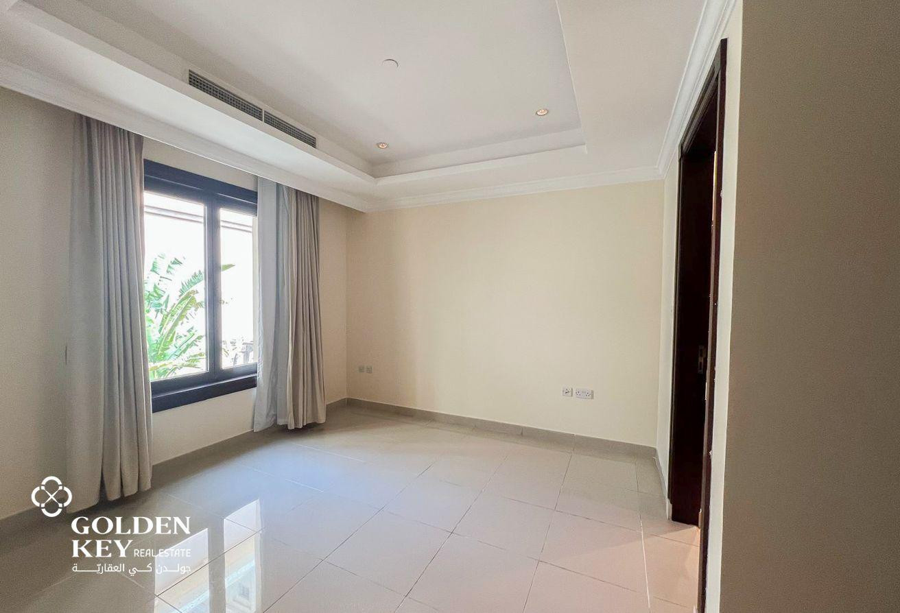 Townhouse |Semi-Furnished 2BR+Balcony |Marina View