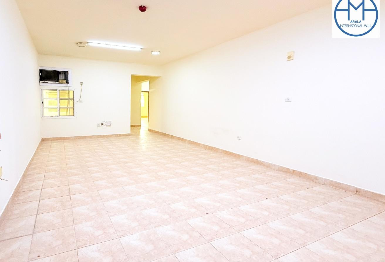 SPACIOUS 3BHK UNFURNISHED WITH BALCONY NEAR ASPIRE - Apartment in Muaither North