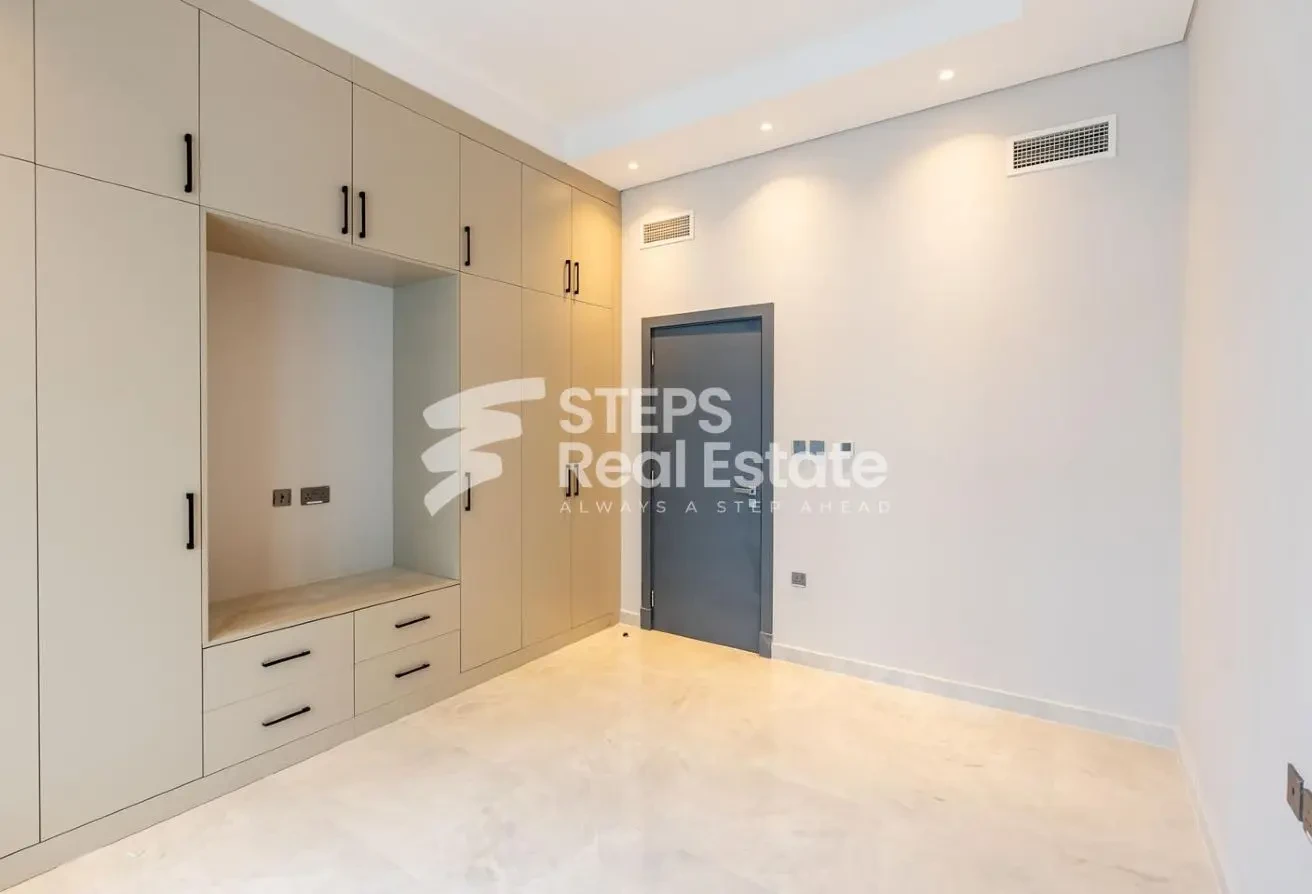 Exceptional Ready to Move Apartment with Balcony - Apartment in FOX HILLS A13