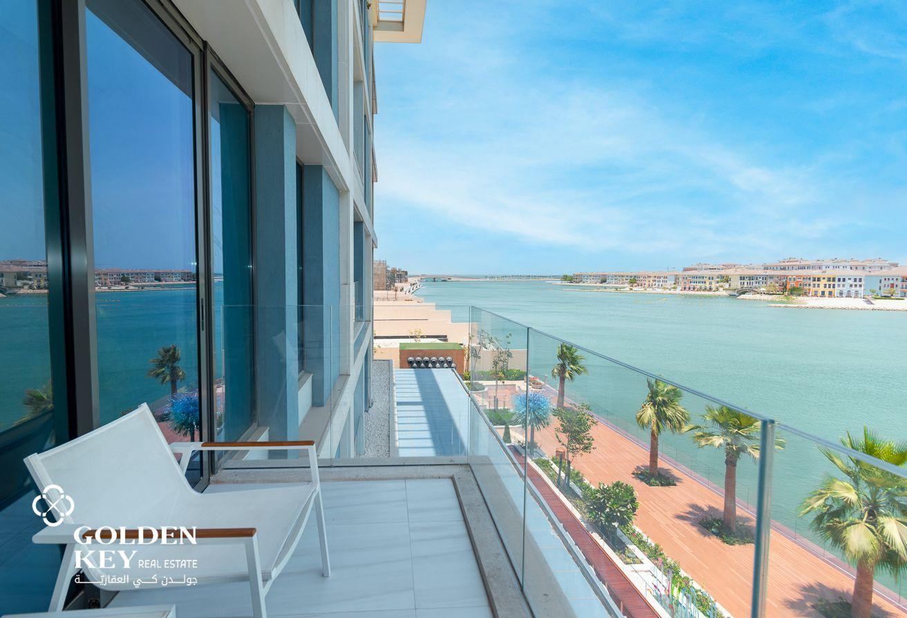 Luxury 1BHK with Balcony| Semi Furnished| Sea View - Apartment in Gewan Island