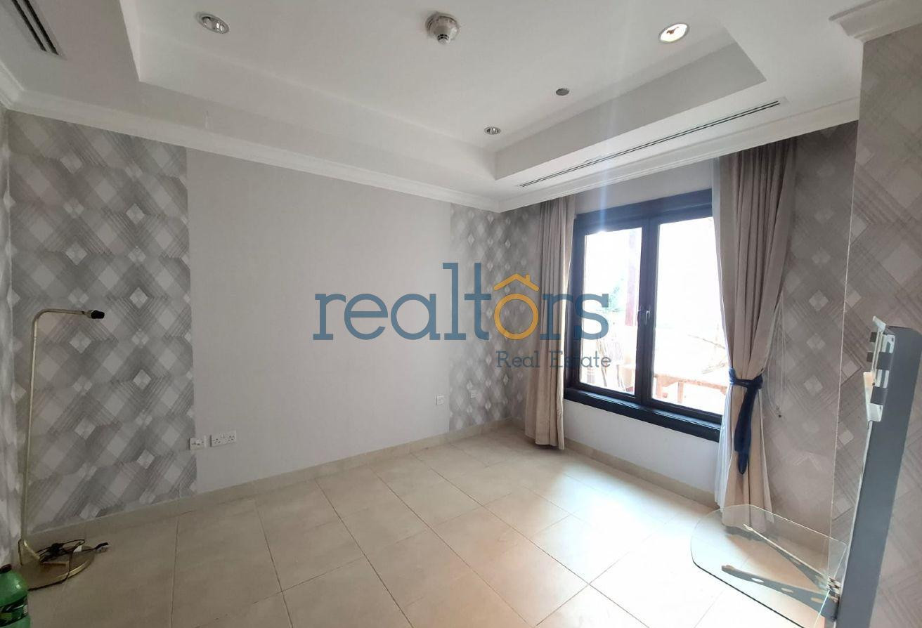 Beautiful Townhouse 4 plus maid with amenities - Townhouse in Porto Arabia Townhouses