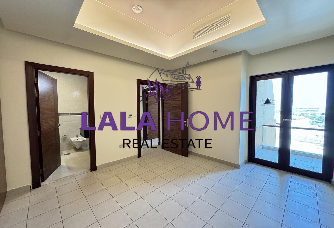 Spacious 3Bedrooms + Maid’s apartment