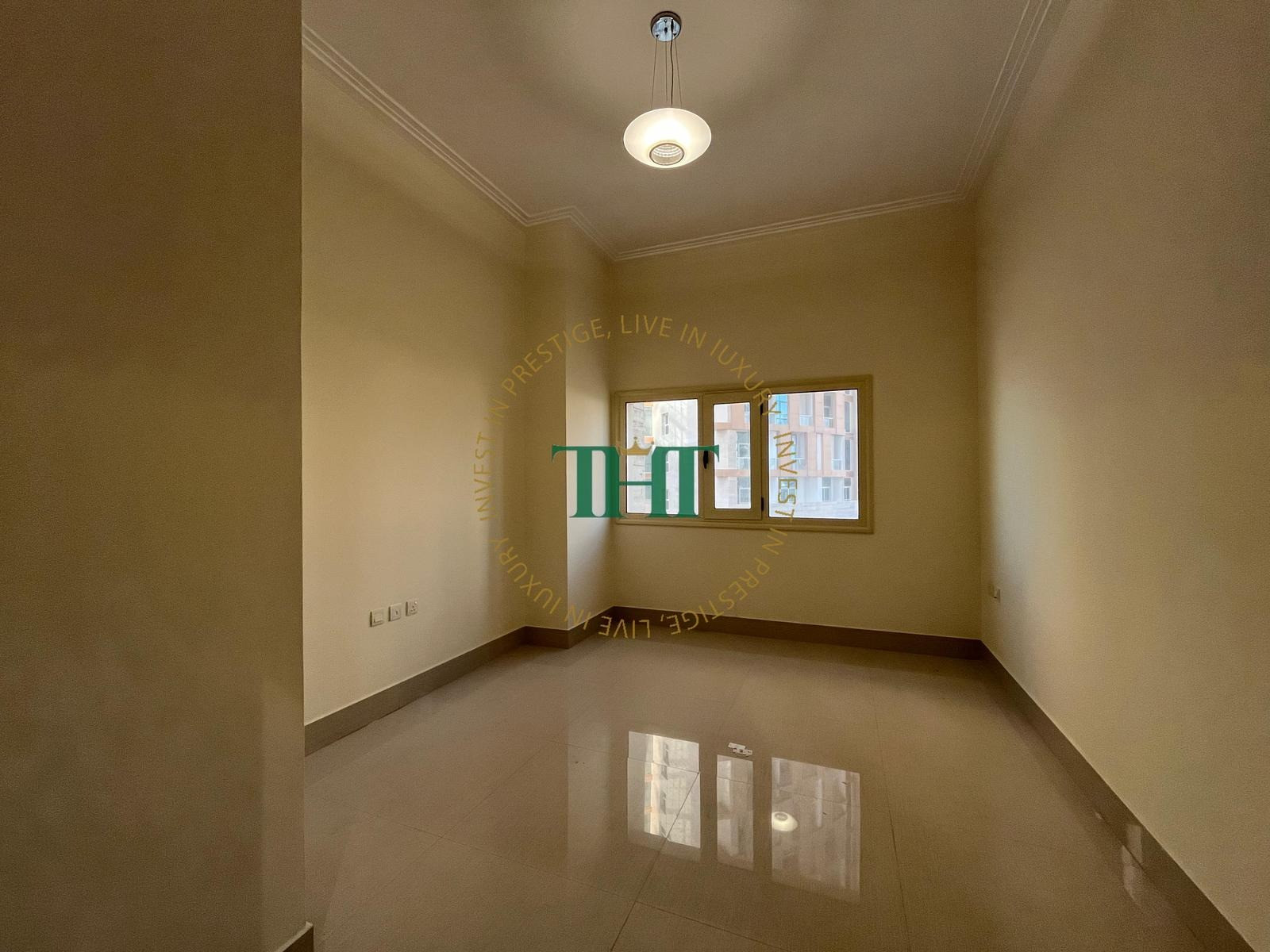 Stunning | 2BHK | SF | Including Bills | Balcony - Apartment in Marina District