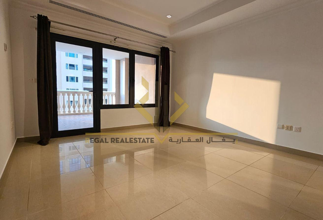 Luxurious 1-Bedroom Apartment in Porto Arabia with