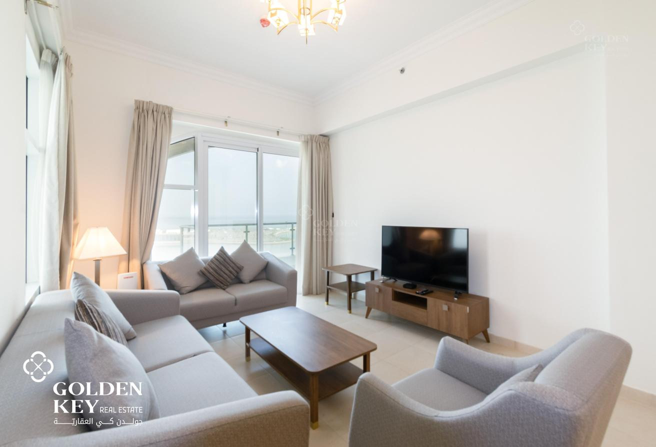 Bills Included | Semi Furnished 3BHK | Sea View - Apartment in Marina Residences 195