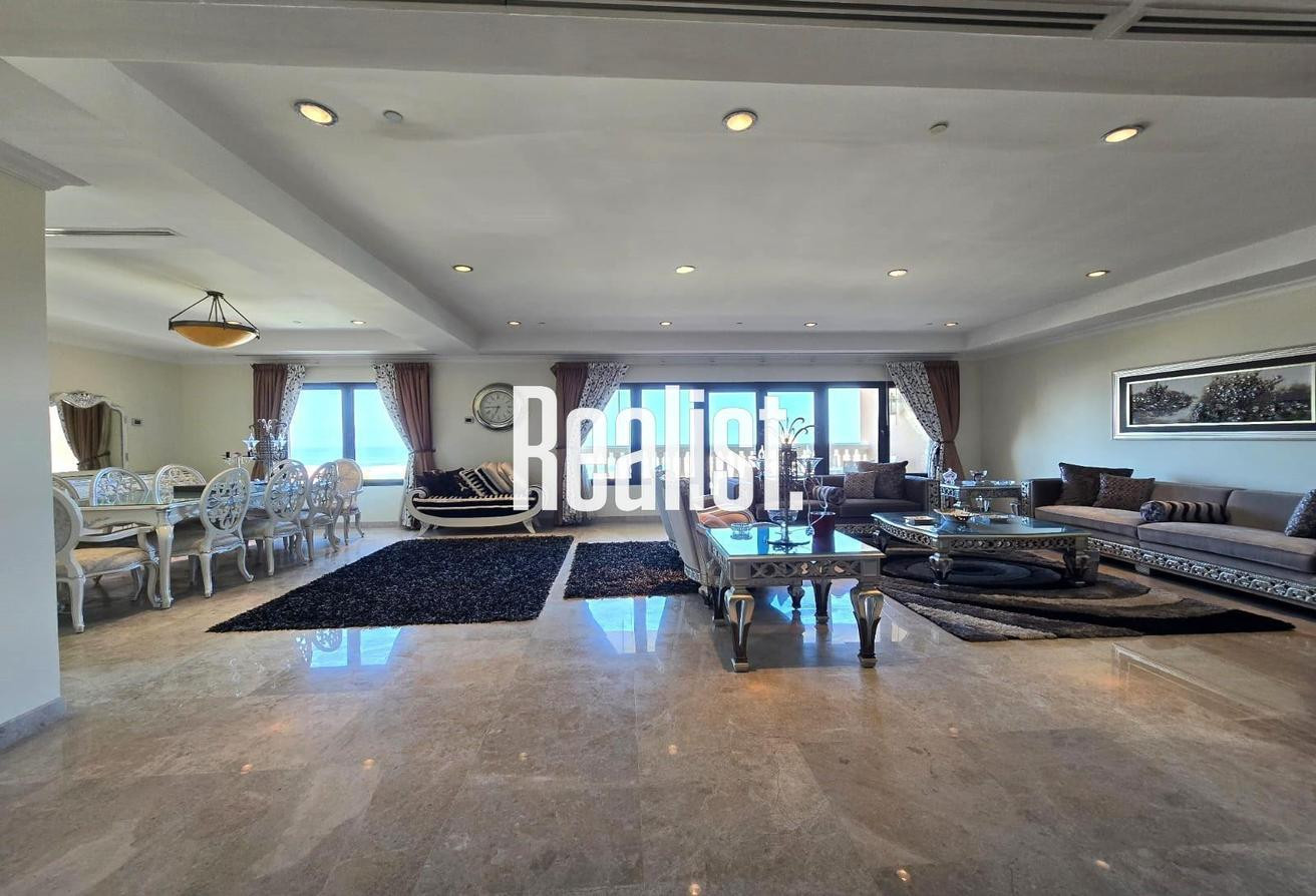 CONTEMPORARY | FURNISHED 3 BHK | WITH BALCONY - Apartment in Tower 14