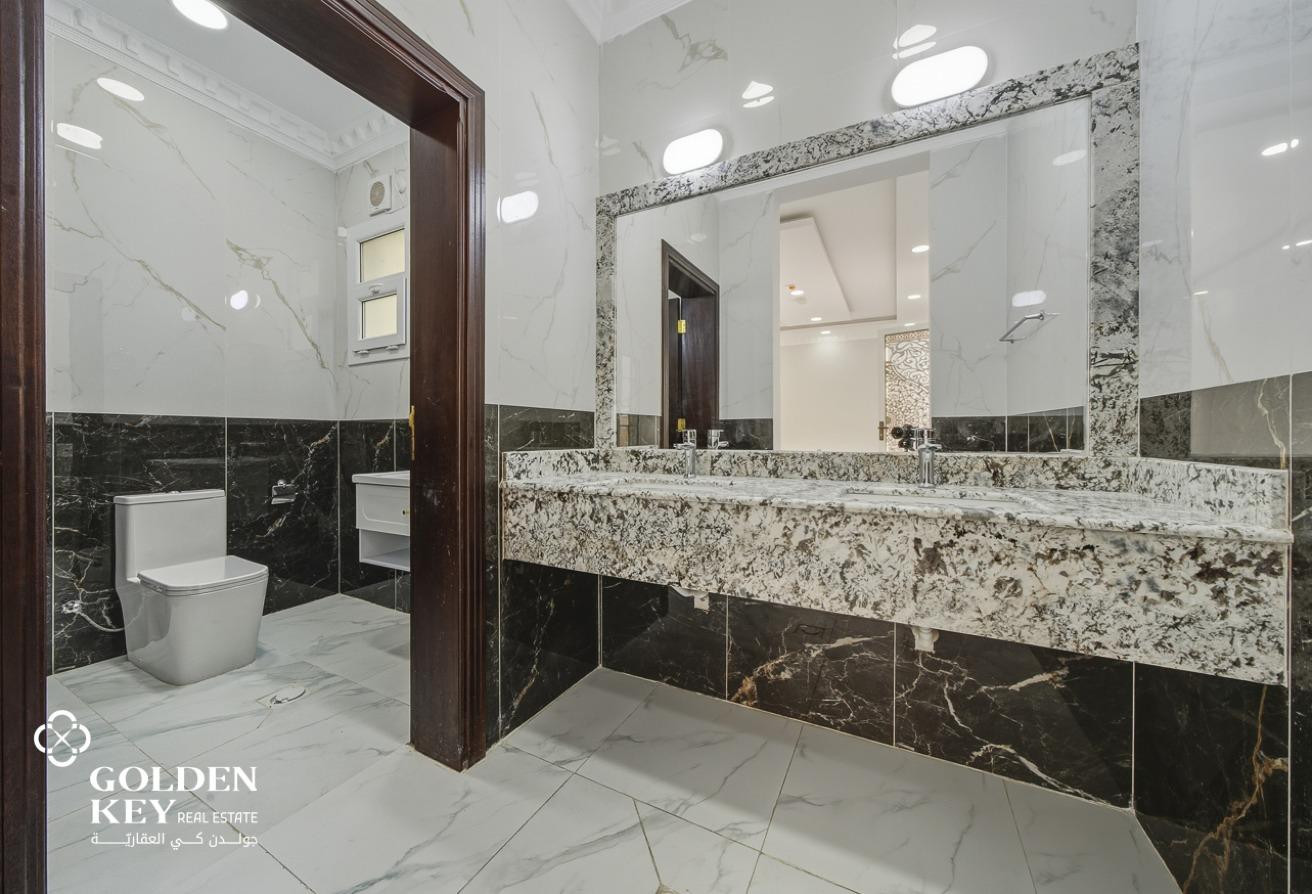 Service Villa | Stand Alone | Open Concept - Villa in Al Gharrafa