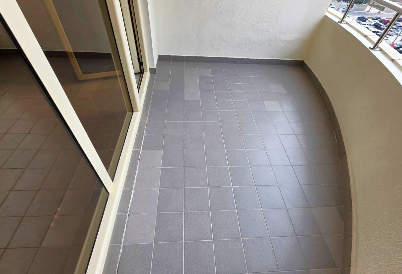 BILLS INCLUDED | SEMI FURNISHED 2 BHK WITH BALCONY - Apartment in Marina Tower 02