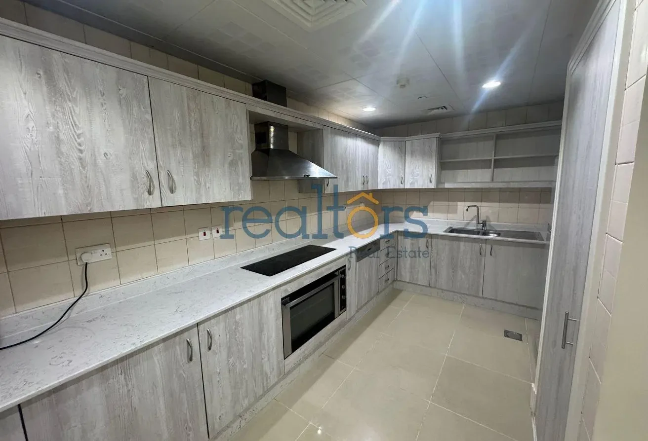 AMZ PRICE 2 BEDROOMS PARTIAL MARINA HIGH FLOOR - Apartment in East Porto Drive