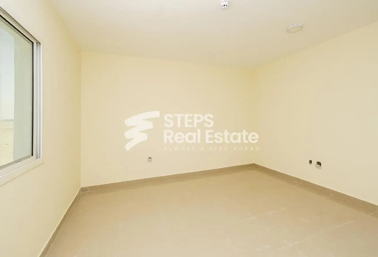 Brand New Labor Camp for Rent in Birkat Al Awamer - Labor Camp in East Industrial Street