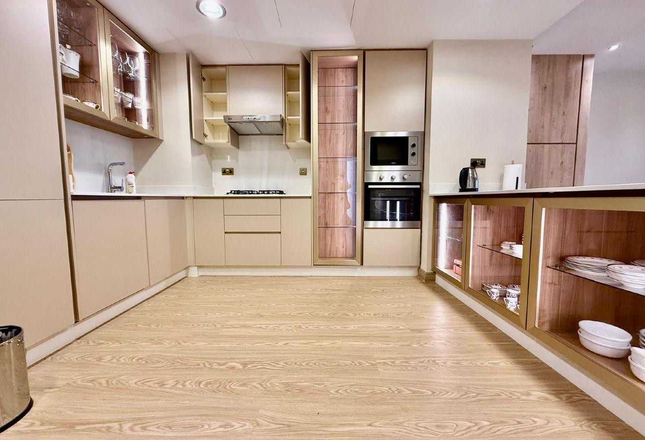 Upgrated two bedroom fully furnished/full sea view