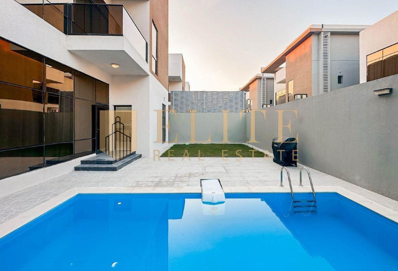 Luxury Brand New 5BDR+MAID villa with private pool - Villa in Sumaysimah