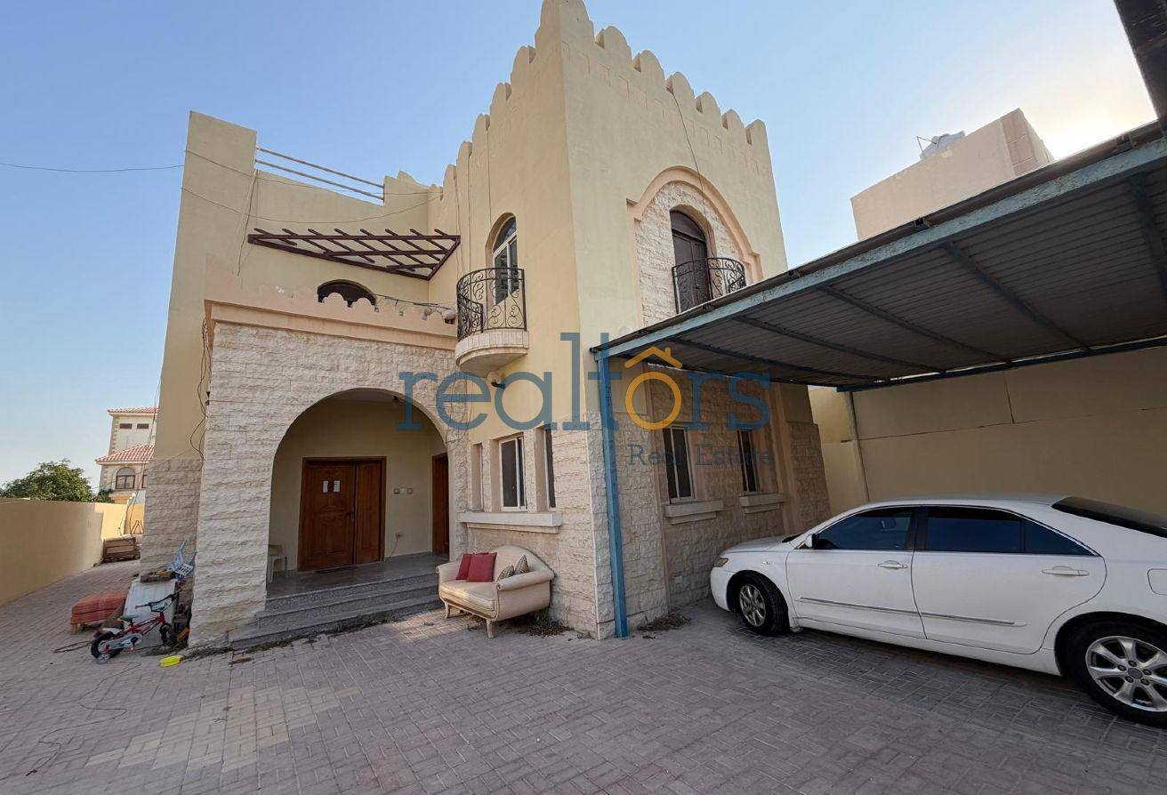 2 Villas for Sale – Excellent Location Muraikh - Villa in AlMuraikh