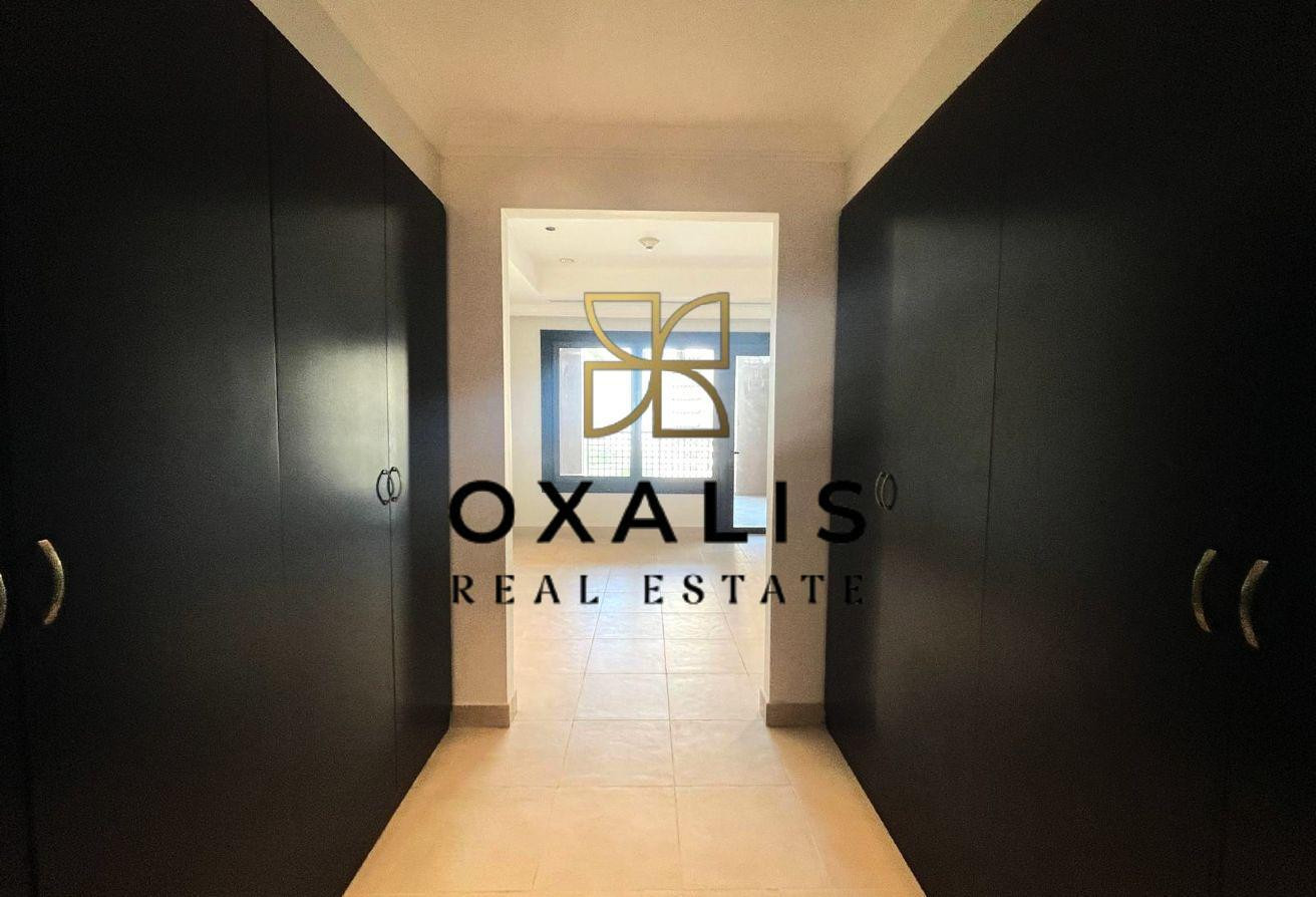 SPACIOUS 2 BEDROOMS SEMI FURNISHED | BIG BALCONY